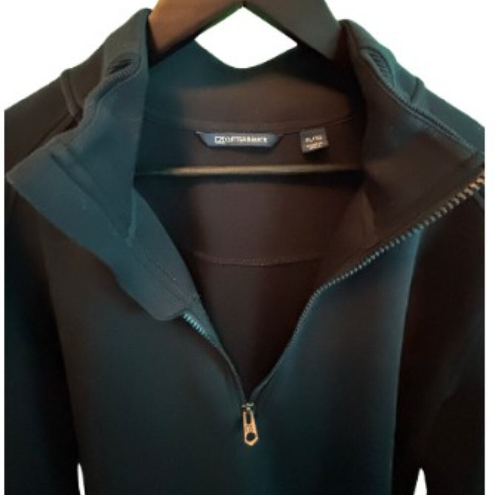 The iconic Roam Eco Recycled Quarter Zip Pullover - Newer worn